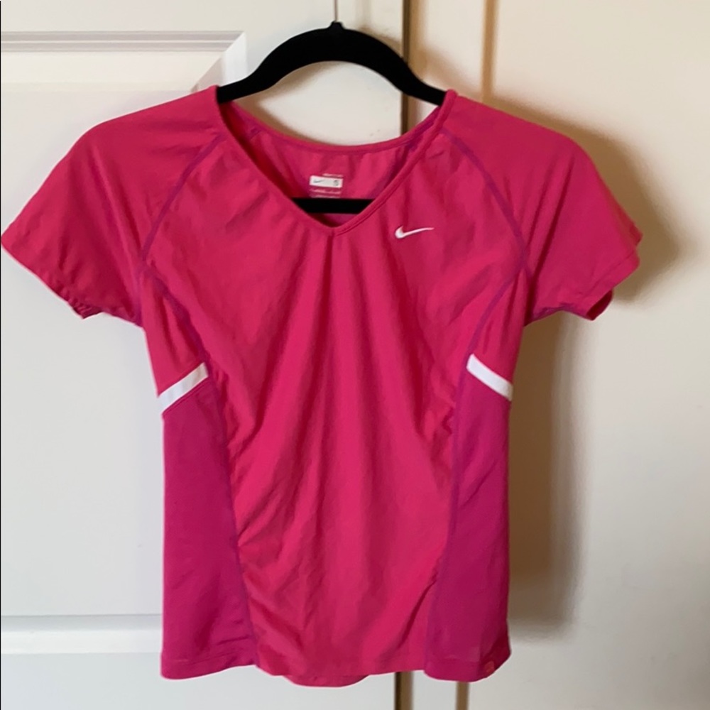 Nike Fitdry top